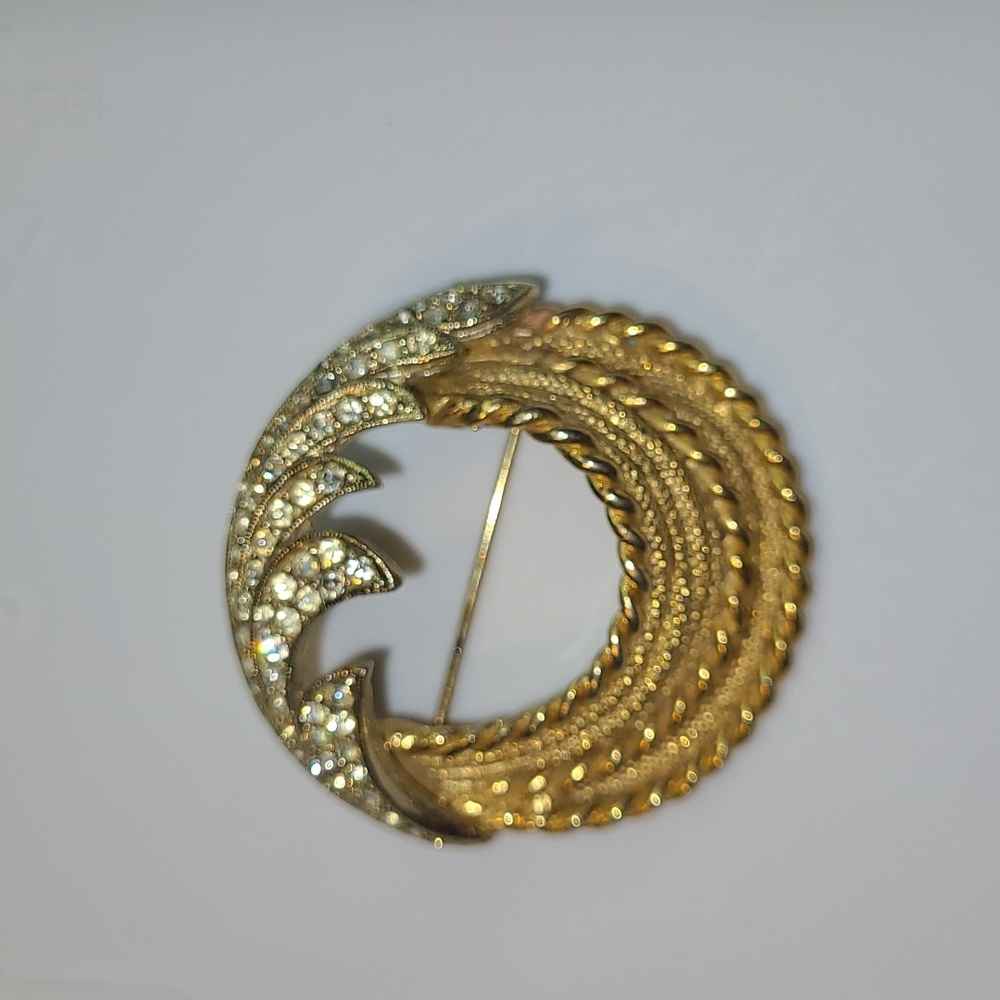 BSK brooch